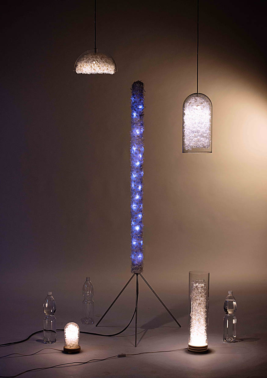 artwork: Jede Flasche kann Erleuchtung finden | Collection: PETing Lamp / Winter Noise