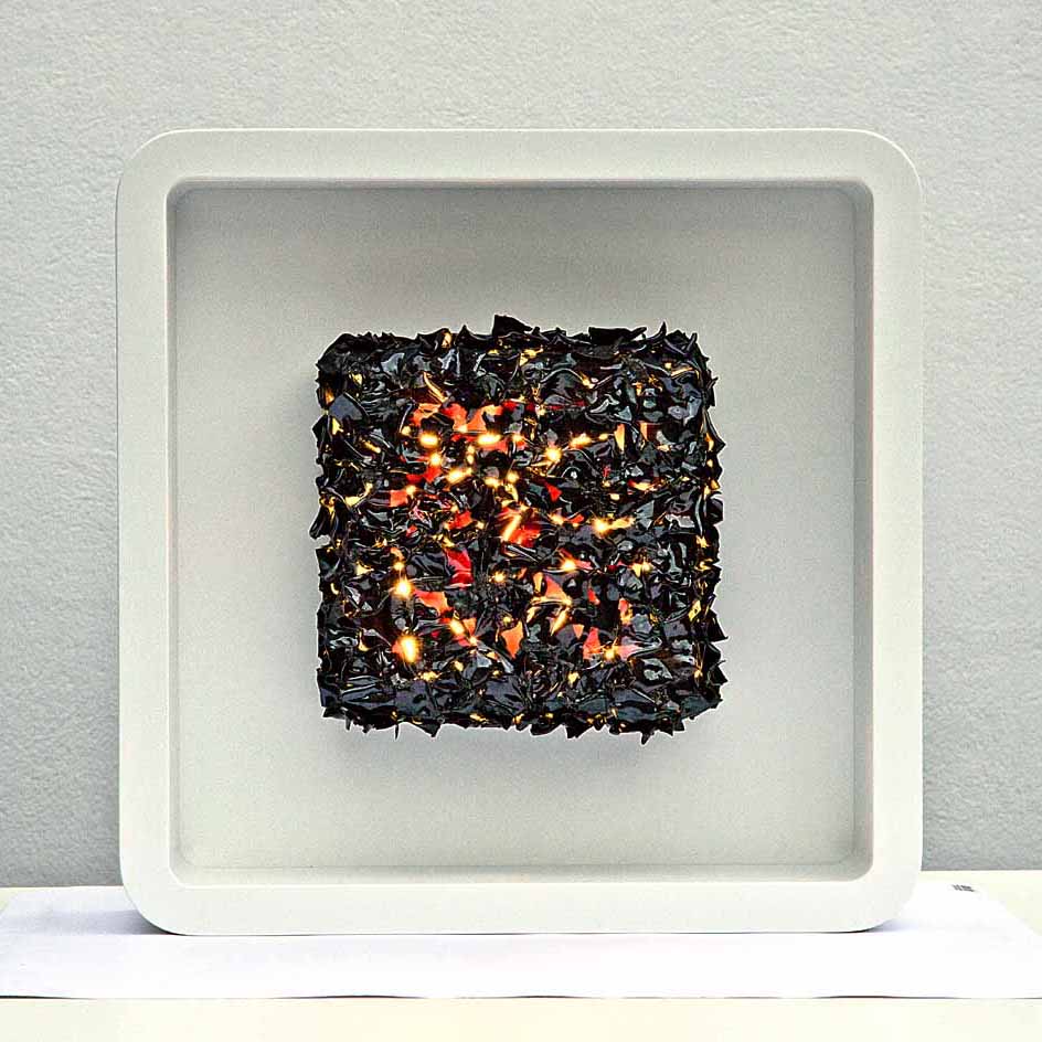 artwork: Kraftfeld Saturn | Collection: Black Matters 53 x 53 x 12 cm